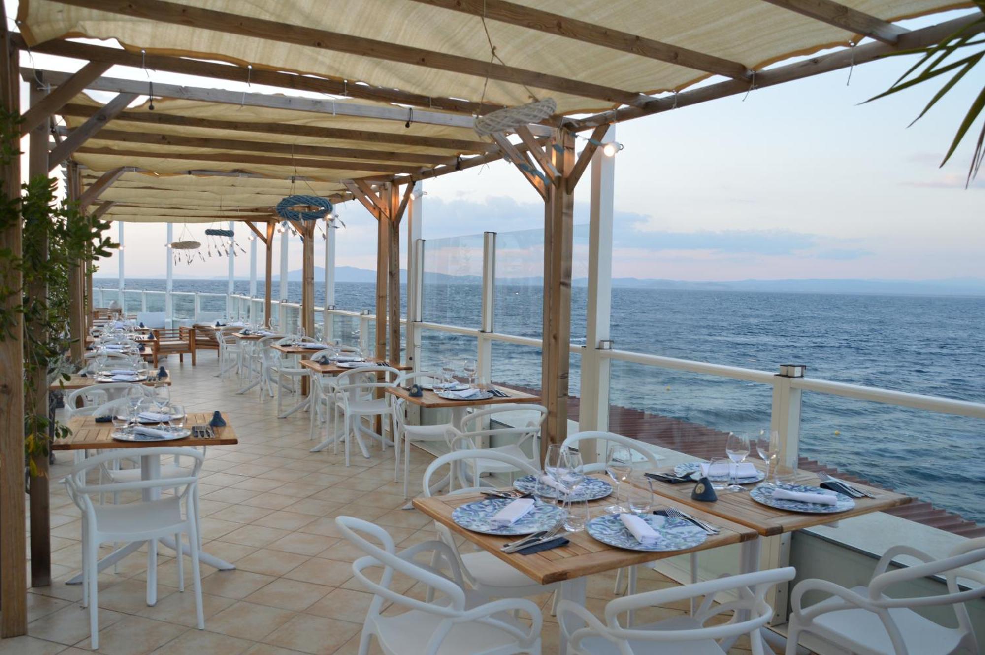 Hotel La Caletta Порто-Санто-Стефано Екстер'єр фото